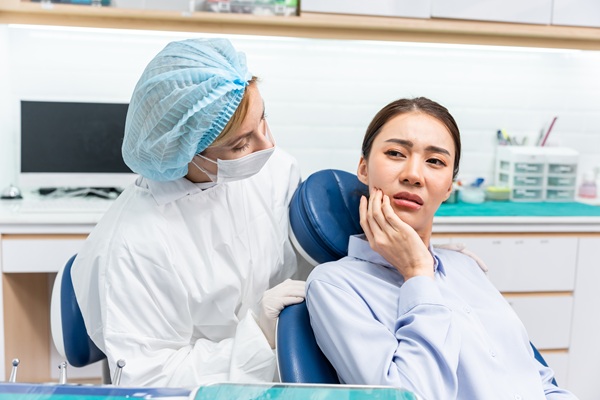 Find An Emergency Dentist For A Chipped Tooth